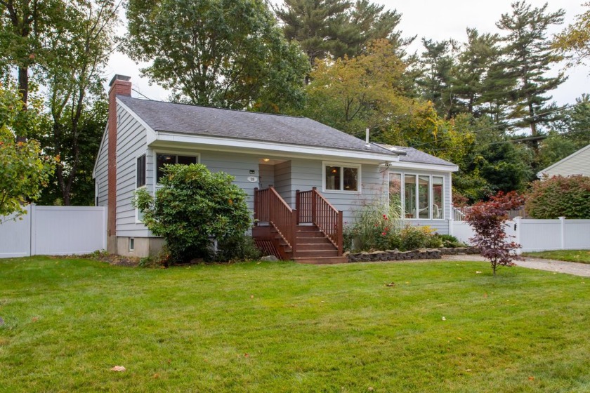 Inviting Plaice Cove beach house has been renovated from top to - Beach Home for sale in Hampton, New Hampshire on Beachhouse.com