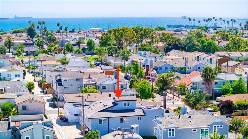 Nestled in the heart of Seal Beach, 308 13th St. offers two - Beach Townhome/Townhouse for sale in Seal Beach, California on Beachhouse.com