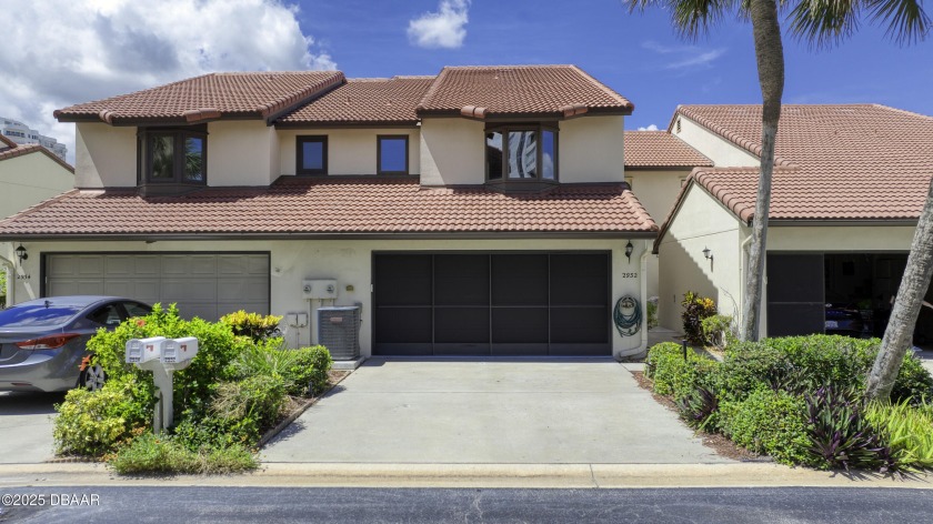 LARGEST HOME AT TOWNHOMES AT THE OCEANS!!! BLOCK CONSTRUCTION - Beach Townhome/Townhouse for sale in Daytona Beach, Florida on Beachhouse.com