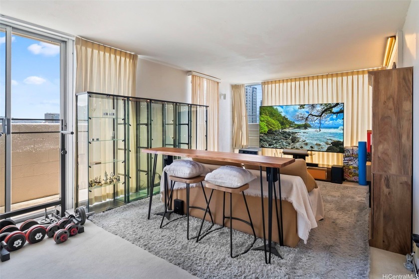 What happens when you combine top-floor privacy with everyday - Beach Condo for sale in Honolulu, Hawaii on Beachhouse.com