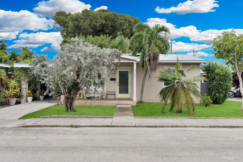 Opportunities like this don't come around often. Discover the - Beach Home for sale in Key West, Florida on Beachhouse.com