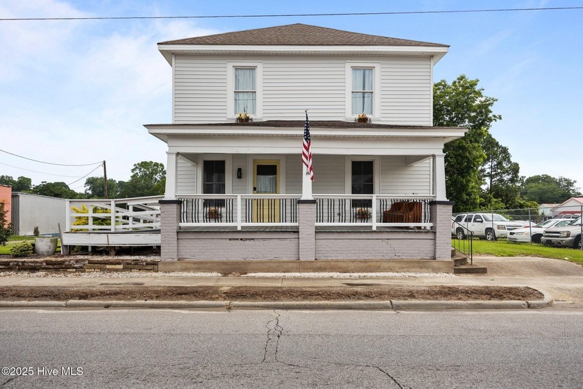 Extensively Updated Property with Endless Potential - Close to - Beach Lot for sale in Washington, North Carolina on Beachhouse.com