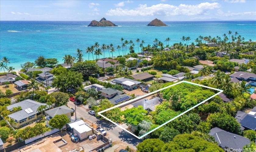 Prime Lanikai Location and Large, Level Land! This lot is 40% - Beach Home for sale in Kailua, Hawaii on Beachhouse.com