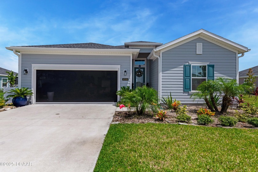 This beautifully updated home sits on a premium lot in Ormond - Beach Home for sale in Ormond Beach, Florida on Beachhouse.com