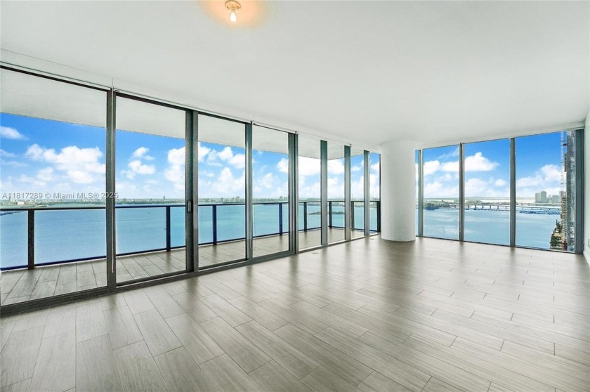 This 3 bedroom /3.5 bath corner unit condo in the Heart of - Beach Condo for sale in Miami, Florida on Beachhouse.com