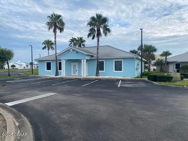 One of very few commercial buildings that can be purchased in - Beach Commercial for sale in Ponce Inlet, Florida on Beachhouse.com