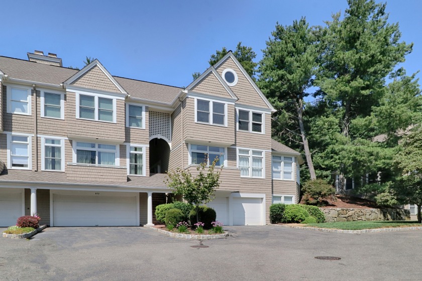 Nestled in a serene, beautifully landscaped community, this - Beach Condo for sale in Fairfield, Connecticut on Beachhouse.com