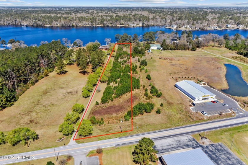 The opportunity to own one of the very last of its kind, a - Beach Acreage for sale in New Bern, North Carolina on Beachhouse.com