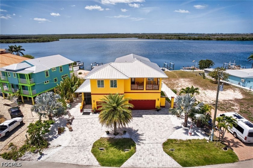 This unique custom-built waterfront home offers direct access to - Beach Home for sale in Matlacha, Florida on Beachhouse.com
