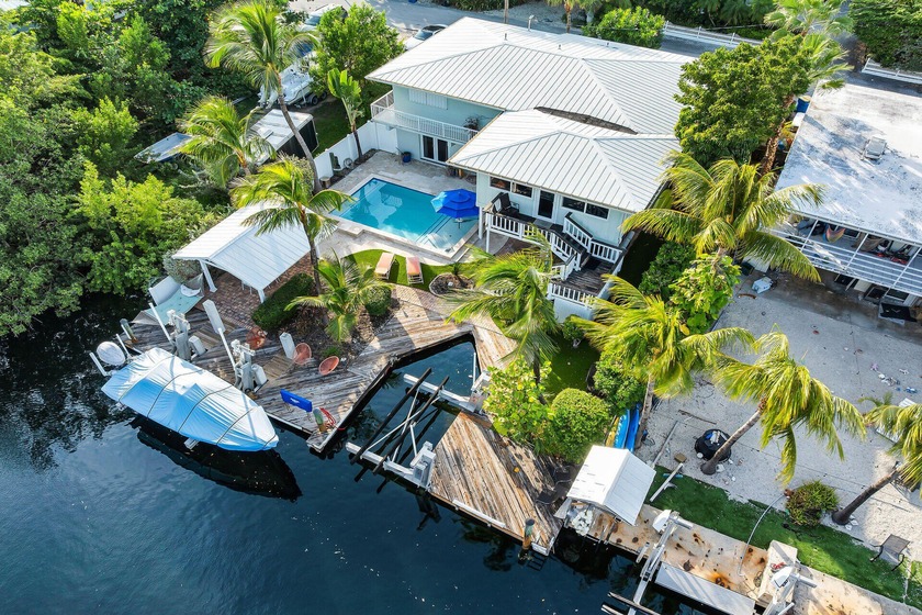 Your Waterfront Oasis Awaits in desirable Plantation Key - Beach Home for sale in Plantation Key, Florida on Beachhouse.com
