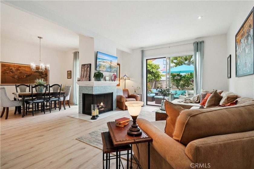 Beautifully Remodeled Coastal Retreat in Prestigious Huntington - Beach Townhome/Townhouse for sale in Huntington Beach, California on Beachhouse.com