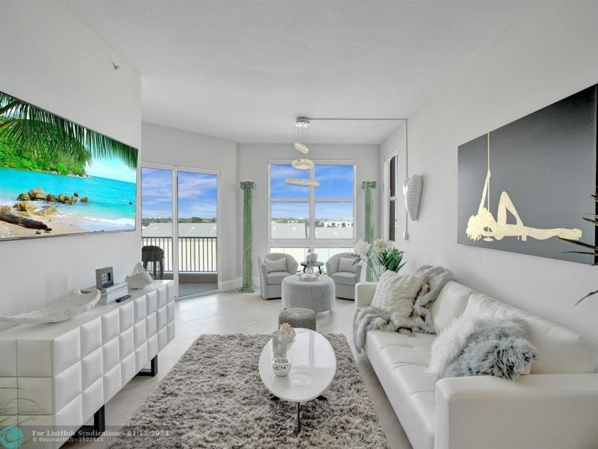 SPECIAL OFFERING RARELY AVAILABLE!! Exquisite, waterfront - Beach Condo for sale in Lantana, Florida on Beachhouse.com