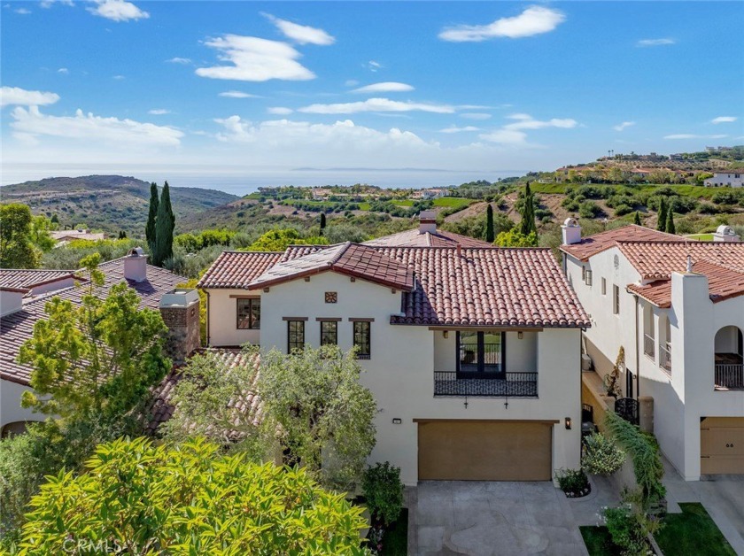 Welcome to the ultimate Newport coast retreat, designed by Pure - Beach Home for sale in Newport Coast, California on Beachhouse.com