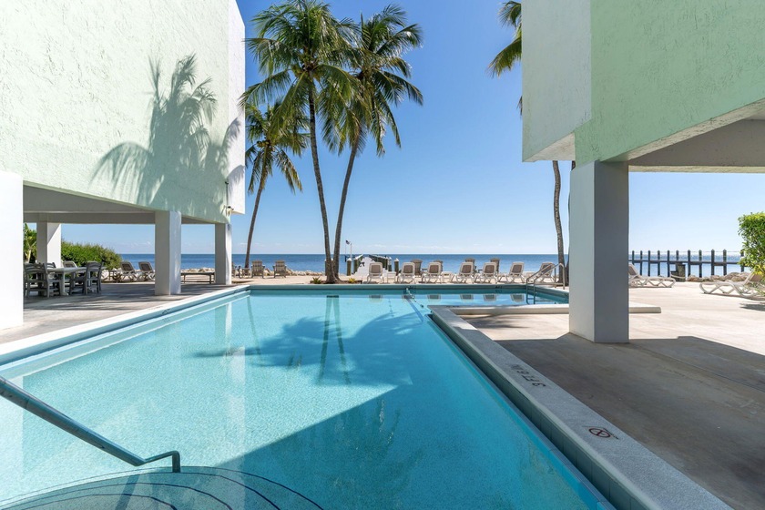 WELCOME TO PARADISE BY THE SEA! THIS SPACIOUS CONDO LOCATED IN - Beach Condo for sale in Plantation Key, Florida on Beachhouse.com