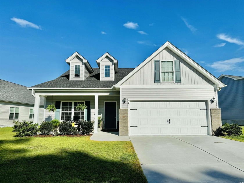 Are you dreaming of your own coastal retreat?  3011 South Bay - Beach Home for sale in Georgetown, South Carolina on Beachhouse.com