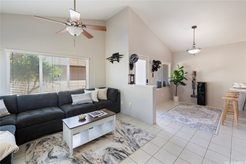 Don't miss this beautiful renovated townhome in Ocean pointe! - Beach Condo for sale in Ewa Beach, Hawaii on Beachhouse.com