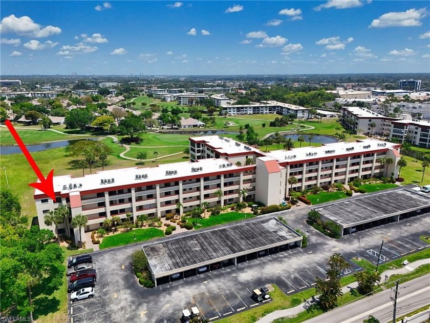 Spacious 2-bedroom, 2-bathroom end-unit condo offered turnkey- - Beach Condo for sale in Fort Myers, Florida on Beachhouse.com