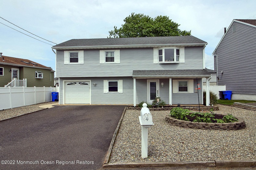 Owner is moving out of state and will entertain reasonable - Beach Home for sale in Toms River, New Jersey on Beachhouse.com