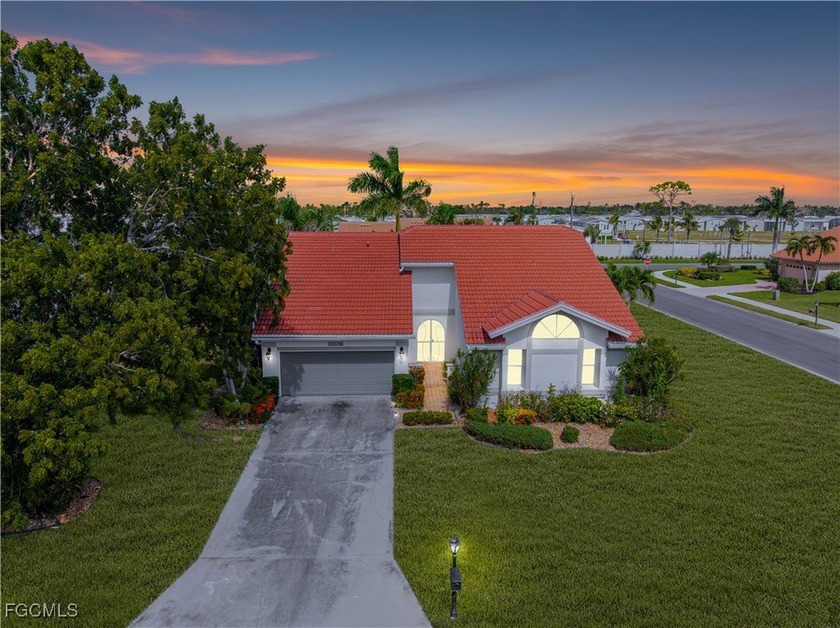 Discover resort style living in this beautifully renovated 3 - Beach Home for sale in Fort Myers, Florida on Beachhouse.com