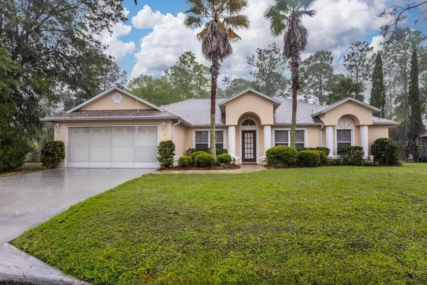 Welcome home to your own private retreat. As you step inside - Beach Home for sale in Palm Coast, Florida on Beachhouse.com