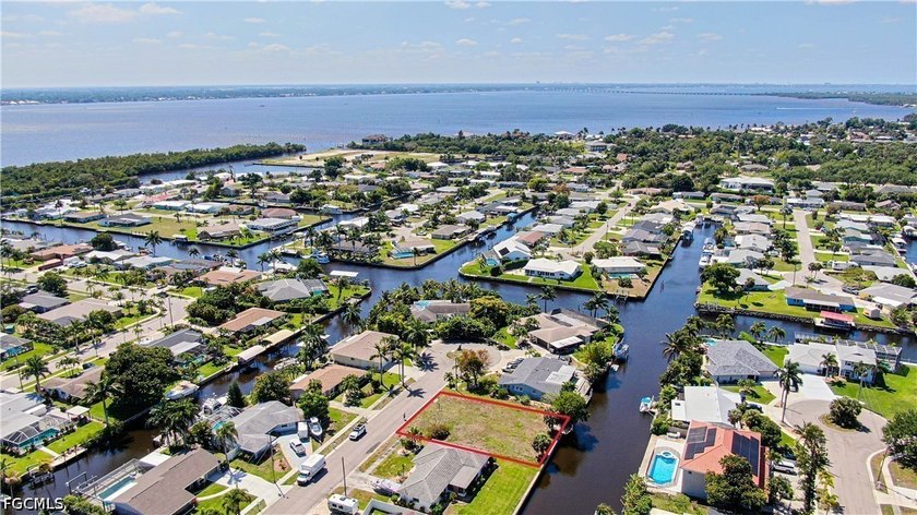 Build your dream waterfront home on this prime North Fort Myers - Beach Lot for sale in North Fort Myers, Florida on Beachhouse.com