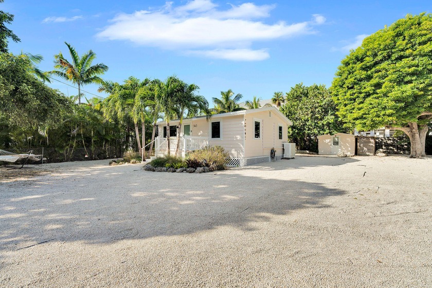 Introducing this charming and newly upgraded Keys Conch Cottage - Beach Home for sale in Marathon, Florida on Beachhouse.com