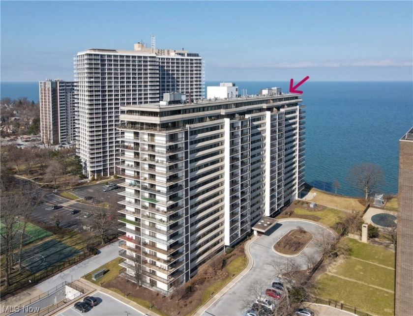 Welcome to luxury lakefront living at its finest!    This - Beach Condo for sale in Lakewood, Ohio on Beachhouse.com