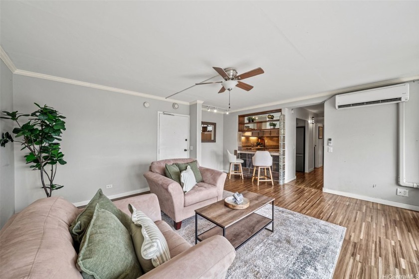 Experience the Waikiki lifestyle in this bright 2-bedroom, 1 - Beach Condo for sale in Honolulu, Hawaii on Beachhouse.com