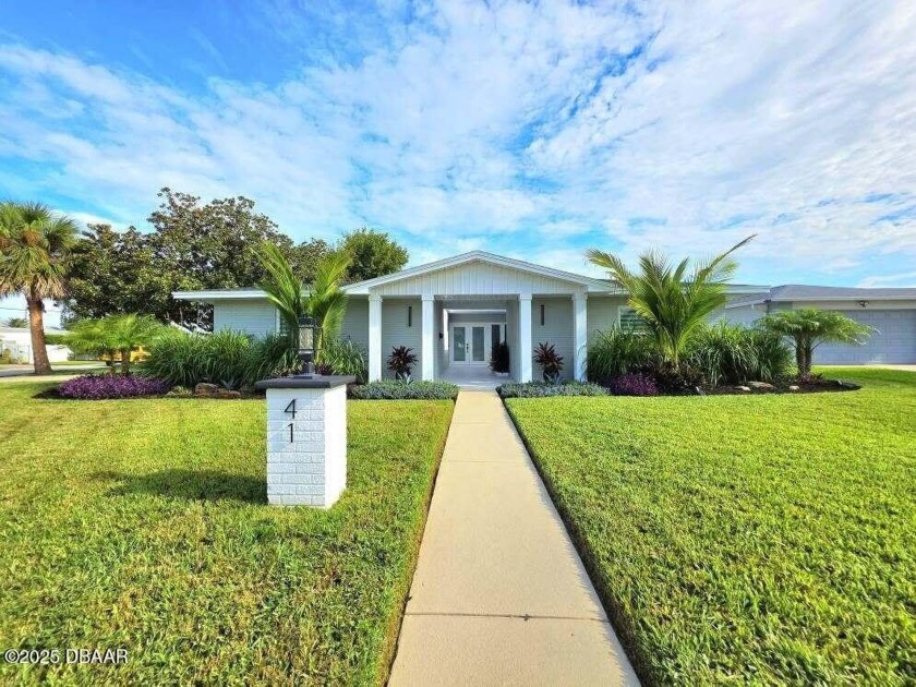 Astonishing 4 bedroom 2 bath beachside masterpiece. The - Beach Home for sale in Ormond Beach, Florida on Beachhouse.com