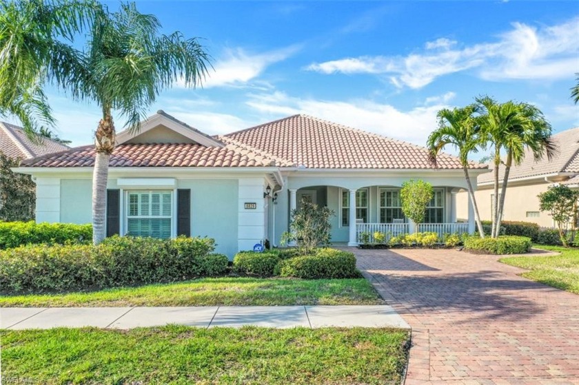 Welcome to the nicest block in all of Verona Walk!  Privacy - Beach Home for sale in Naples, Florida on Beachhouse.com