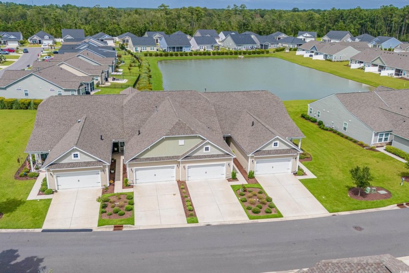 Enjoy this exceptional three-bedroom, two-bathroom Garden Home - Beach Condo for sale in Little River, South Carolina on Beachhouse.com