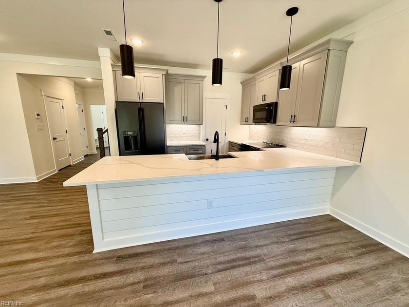 Under construction 2 story townhome condo w/ front load 1-car - Beach Condo for sale in Chesapeake, Virginia on Beachhouse.com