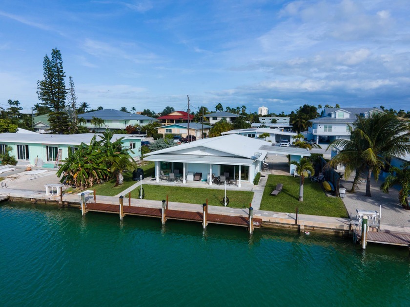 If you need more dockage than most half duplexes in Key Colony - Beach Home for sale in Key Colony Beach, Florida on Beachhouse.com
