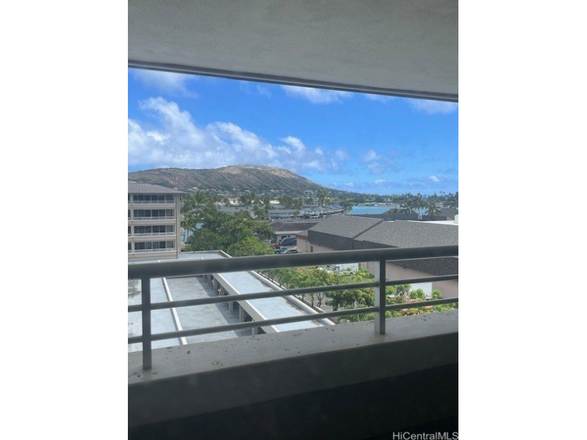 This is a 3 bedrooms. 2.5 bath corner unit with a huge lanai and - Beach Condo for sale in Honolulu, Hawaii on Beachhouse.com