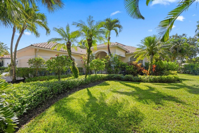 Beautiful home in desirable Hunters Chase estate section of Palm - Beach Home for sale in Wellington, Florida on Beachhouse.com