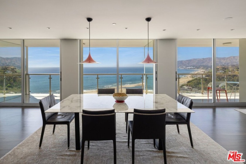 Experience coveted Ocean Towers at 201 Ocean Avenue like never - Beach Condo for sale in Santa Monica, California on Beachhouse.com
