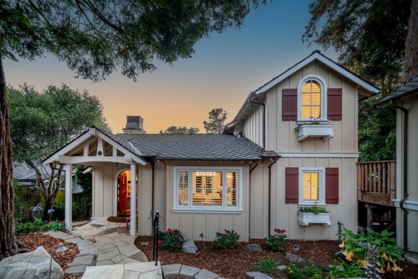 This beautifully updated 4 or 5 bedroom, 3 & 1/2 bath home - Beach Home for sale in Carmel, California on Beachhouse.com