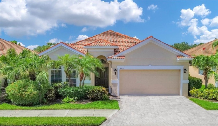 Move-In Ready, Turn-Key, Fully Furnished Sarasota Vacation Home - Beach Home for sale in Sarasota, Florida on Beachhouse.com