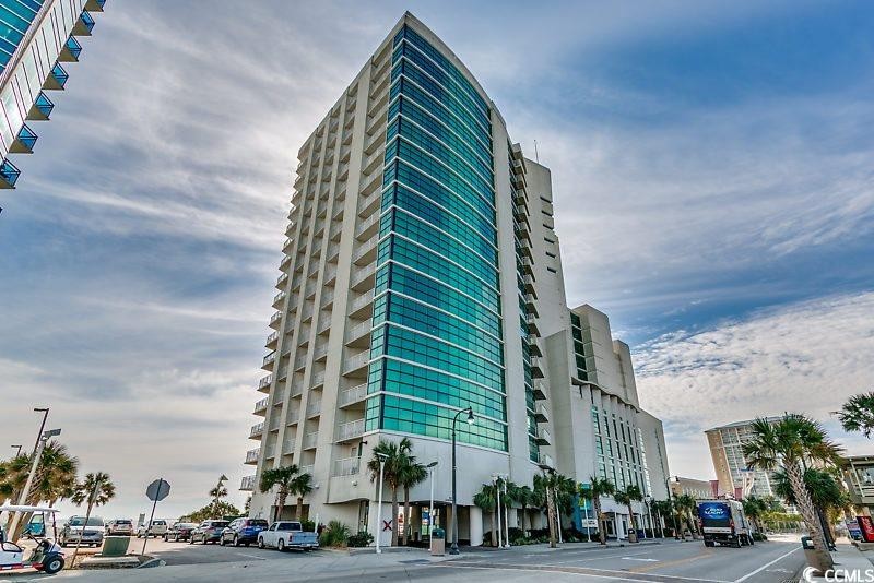 Amazing direct oceanfront three bedroom three bathroom corner - Beach Condo for sale in Myrtle Beach, South Carolina on Beachhouse.com