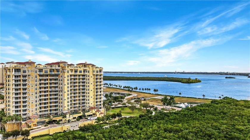 Welcome to your Ultimate Florida Sanctuary! Enjoy luxury-style - Beach Condo for sale in Cape Coral, Florida on Beachhouse.com