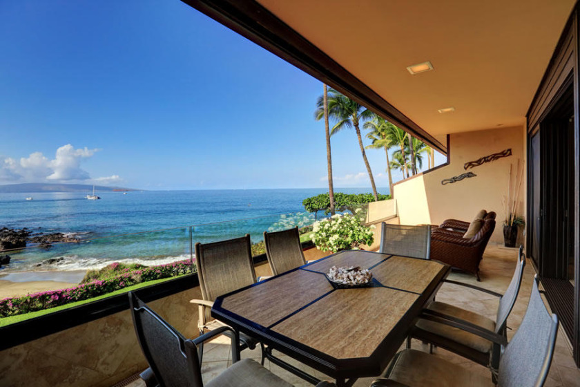 Fantastic Location - Beautiful Condo -Makena Surf Resorts # G-204 - Beach Vacation Rentals in Makena, Maui, Hawaii on Beachhouse.com