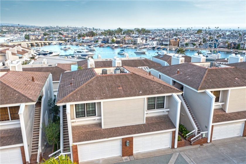 Experience Bayside Cove Luxury Living
Settled within the - Beach Condo for sale in Newport Beach, California on Beachhouse.com
