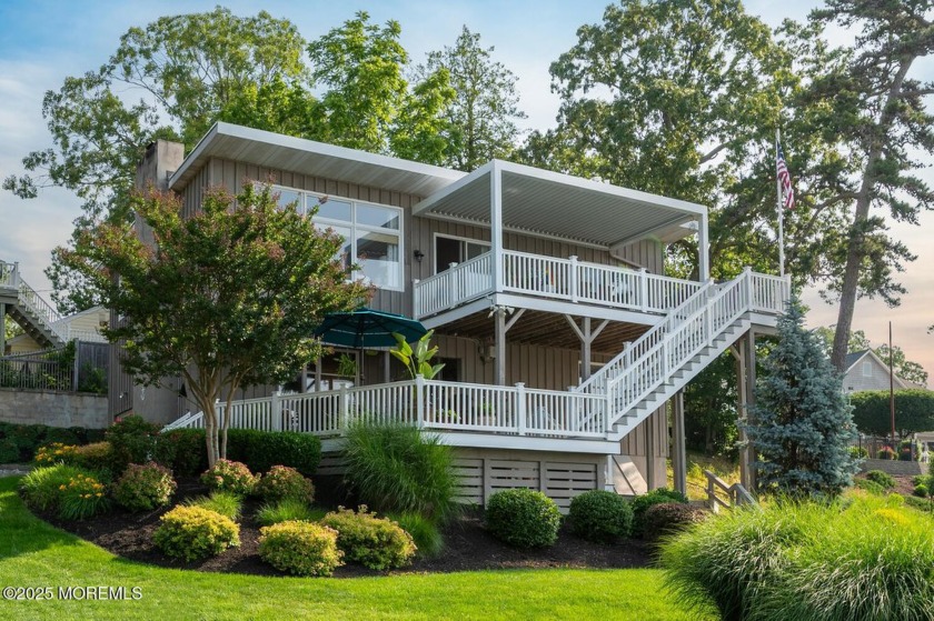 Great river view location offering southeast breezes all summer - Beach Home for sale in Island Heights, New Jersey on Beachhouse.com