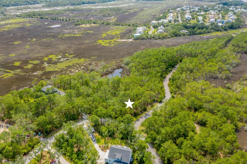 Rare opportunity to build your dream home with marsh views in - Beach Lot for sale in Johns Island, South Carolina on Beachhouse.com