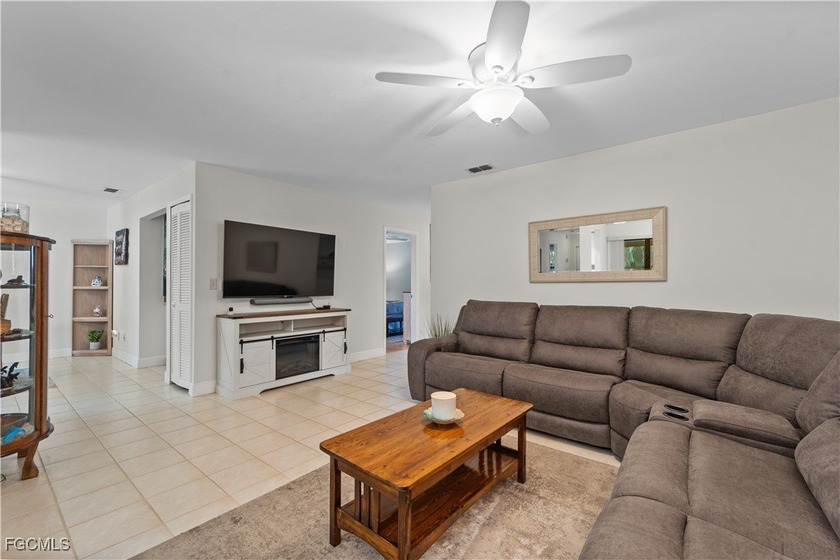 Welcome to the Club at Crystal Lake! | Discover relaxed, coastal - Beach Condo for sale in Fort Myers, Florida on Beachhouse.com