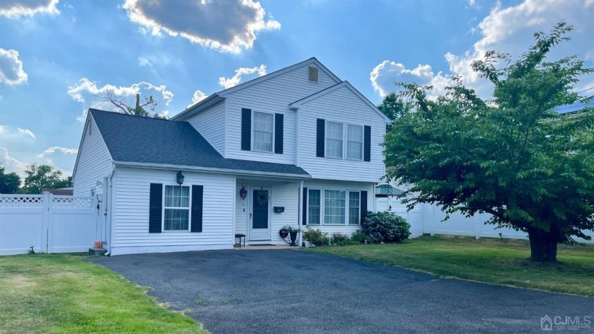 Nothing to do but unpack in this immaculately kept home in the - Beach Home for sale in Aberdeen, New Jersey on Beachhouse.com