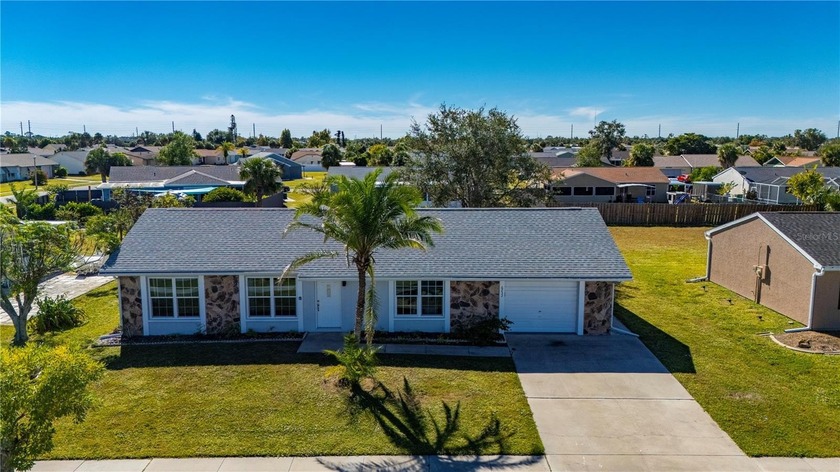Welcome to your beautifully updated Florida retreat in the - Beach Home for sale in Port Charlotte, Florida on Beachhouse.com