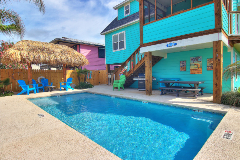 Wonderful home and just a short walk to the beach! Private - Beach Vacation Rentals in Port Aransas, Texas on Beachhouse.com
