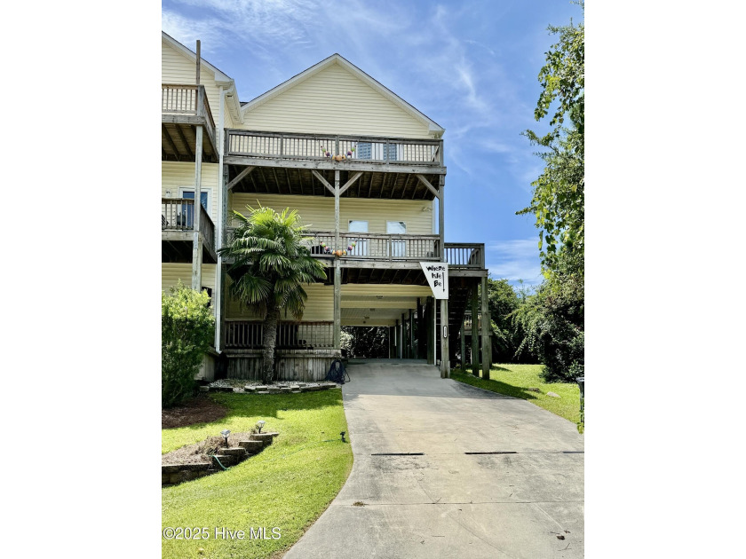 Sellers are offering $5,000 use as you choose for the buyer! - Beach Townhome/Townhouse for sale in Emerald Isle, North Carolina on Beachhouse.com