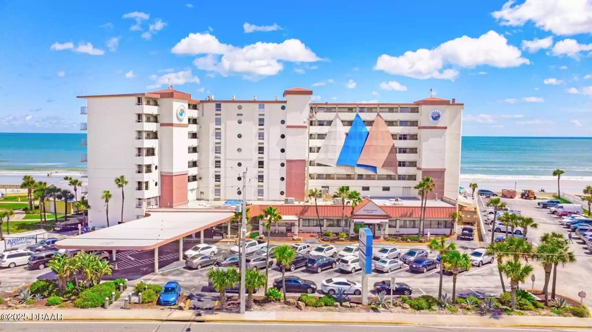 Studio rental unit available and priced to give you a 25 percent - Beach Condo for sale in Daytona Beach, Florida on Beachhouse.com